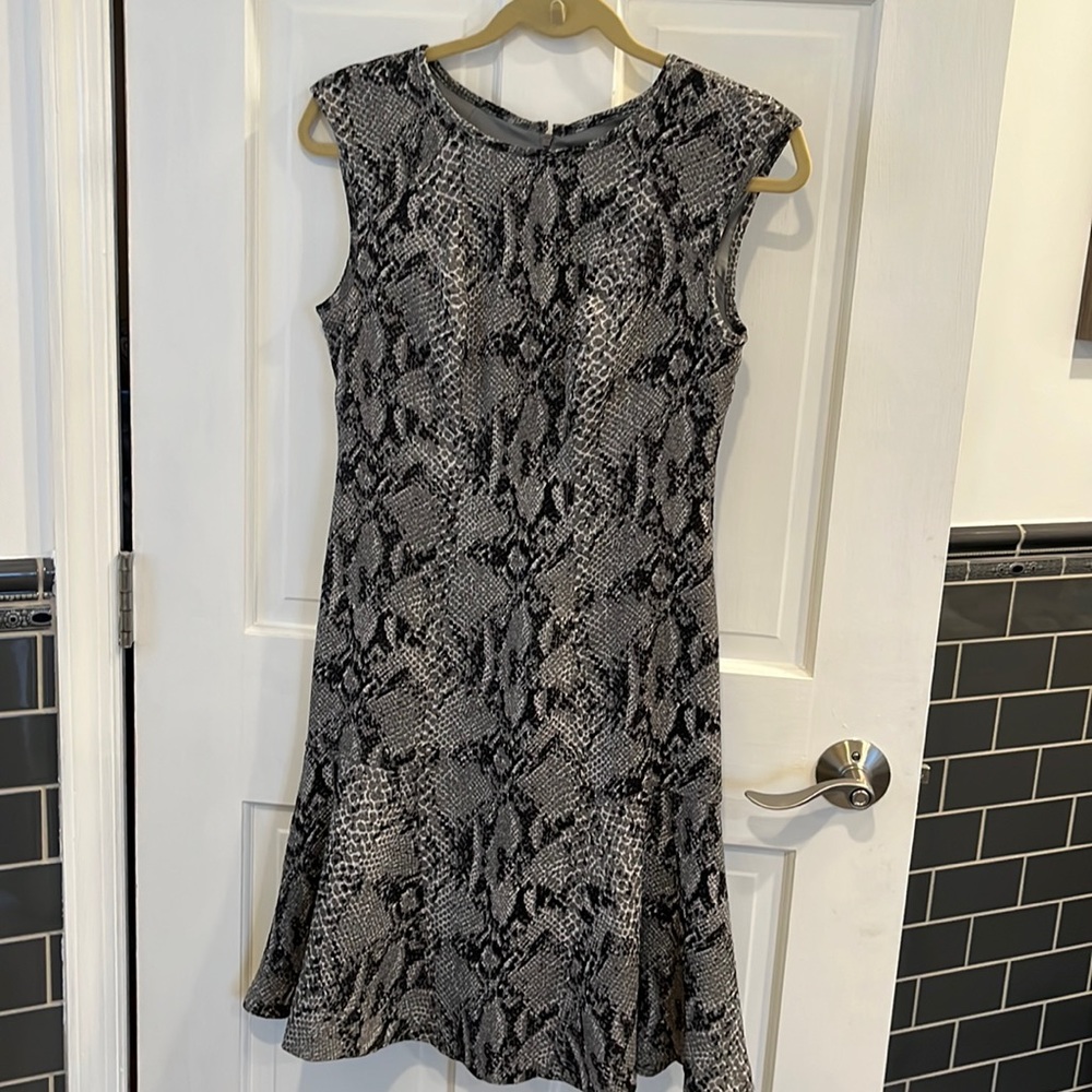 Ann Taylor black, gray and white animal print dress. Excellent condition.